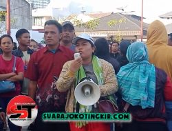 Kehadiran Jokowi Di Medan Di Sambut Aksi Demo Damai Masyarakat Pancur Batu ,Jakowi Bantu Edi Suranto Gurusinga Terduga Di Kriminalasasi Brimok Dan Kasatreskrim Medan